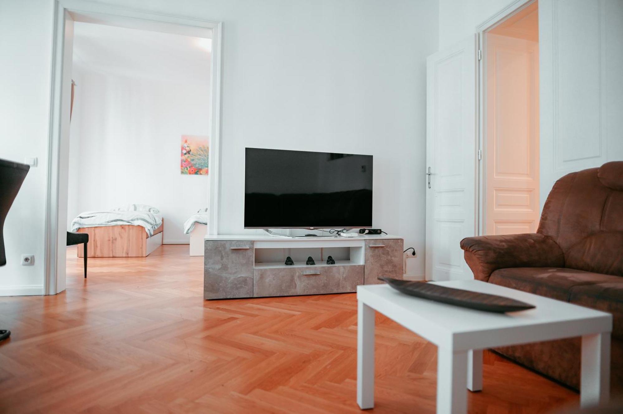 Raimond Apartment Ottakring Top 14 Виена Екстериор снимка