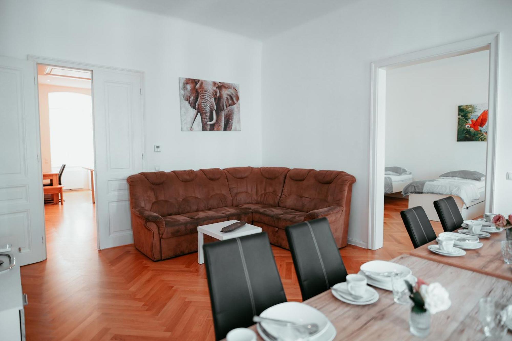 Raimond Apartment Ottakring Top 14 Виена Екстериор снимка
