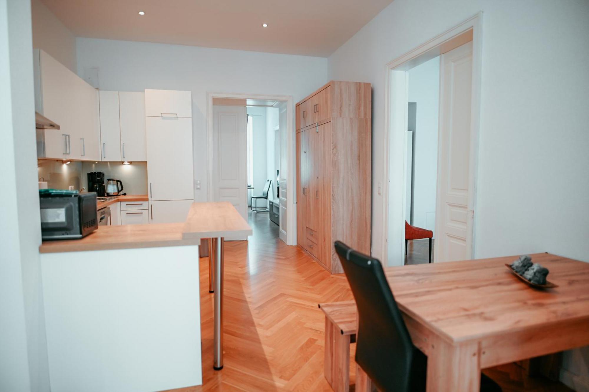 Raimond Apartment Ottakring Top 14 Виена Екстериор снимка