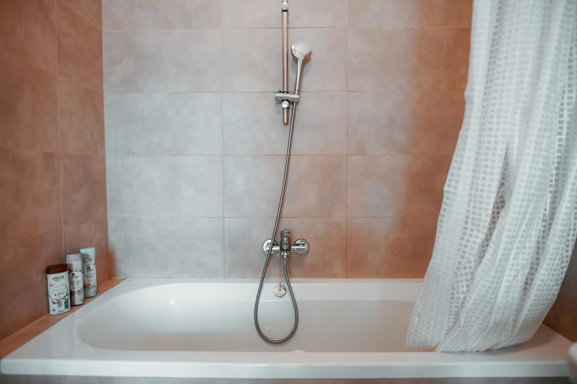 Raimond Apartment Ottakring Top 14 Виена Екстериор снимка