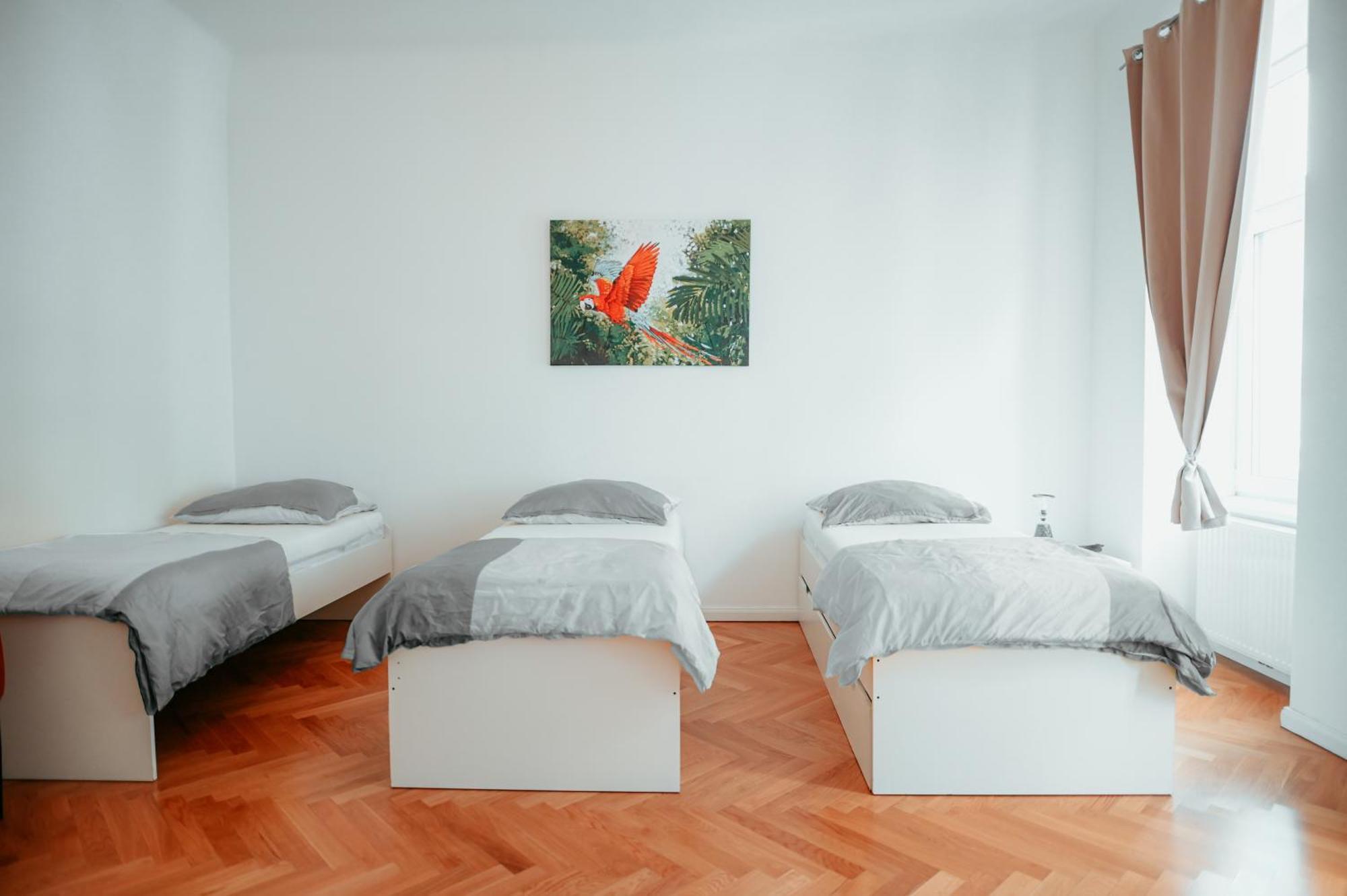 Raimond Apartment Ottakring Top 14 Виена Екстериор снимка