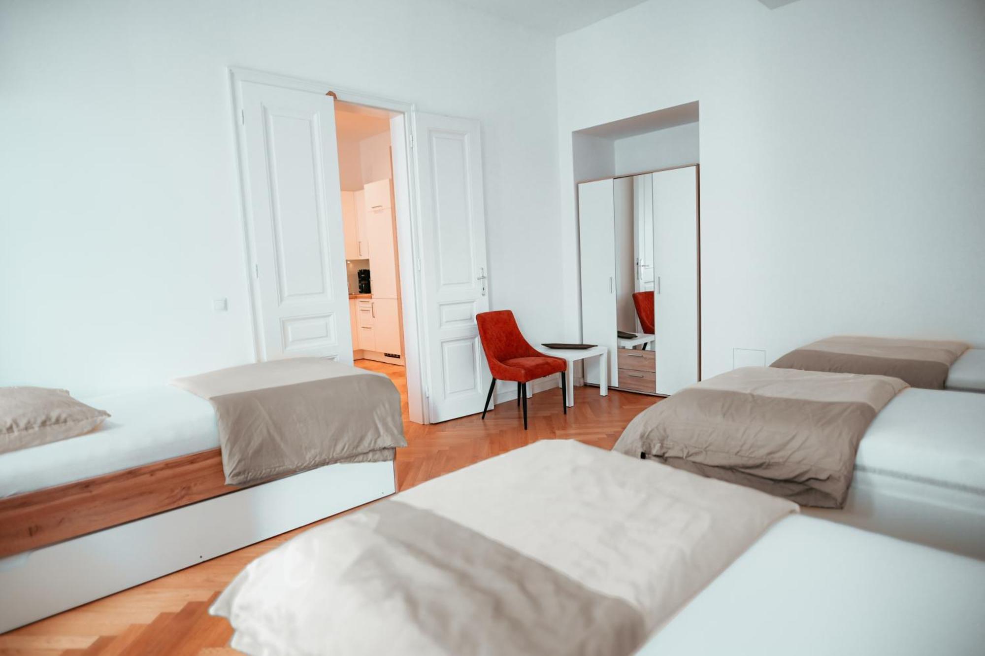Raimond Apartment Ottakring Top 14 Виена Екстериор снимка